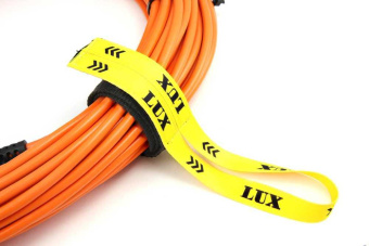 Удлинитель силовой LUX УС1-Е-20-16120 3x0.75кв.мм 1розет. 20м ПВС 10A без катушки оранжевый от магазина РЭССИ