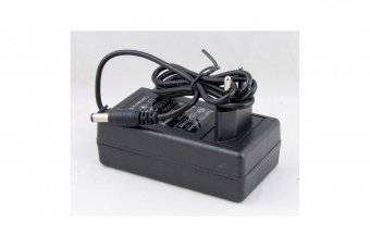 Адаптер зарядный LP-121 24V/2A разъём 5,5/2,5мм с контролем заряда от магазина РЭССИ