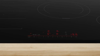 Индукционная варочная поверхность Bosch PXE831HC1E черный от магазина РЭССИ