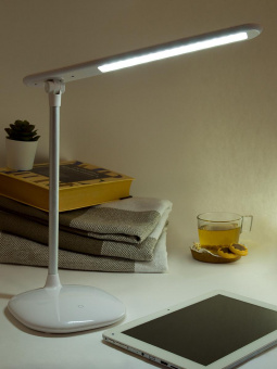 Светильник Lucia Гарвард (L360) настольный на подставке белый 5Вт от магазина РЭССИ