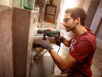 Дрель ударная Bosch EasyImpact 600 600Вт патрон:быстрозажимной реверс (кейс в комплекте) (0603133020) от магазина РЭССИ