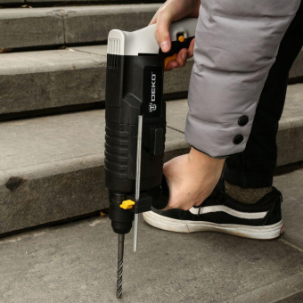 Перфоратор Deko DKH 650W патрон:SDS-plus уд.:2.1Дж 650Вт (кейс в комплекте) от магазина РЭССИ