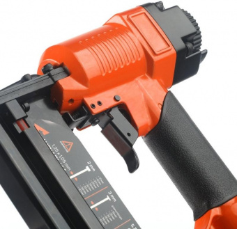 Пистолет степлер Patriot ANG 210R 85л/мин оранжевый/черный от магазина РЭССИ
