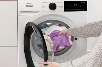 Стиральная машина Gorenje WNA84ACIS класс: A+++ загр.фронтальная макс.:8кг белый инвертер от магазина РЭССИ