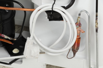 Морозильная камера Liebherr GP 1213 белый от магазина РЭССИ