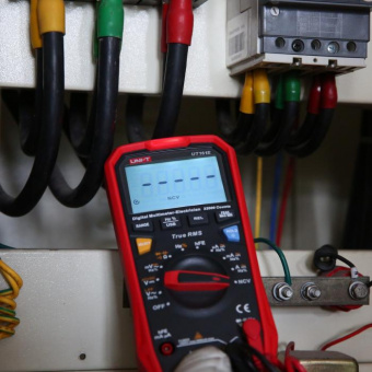 UT161E UNI-T Мультиметр цифровой с функцией True RMS от магазина РЭССИ