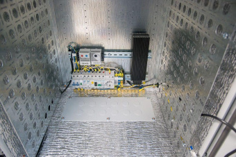 Шкаф коммутационный ЦМО (ШТВ-Н-15.6.5-4ААА-Т1) настенный 15U 600x530мм пер.дв.металл несъемн.бок.пан. 150кг серый 120град. 750мм всепогодный с вентилятором с нагревателем укомплектованный от магазина РЭССИ