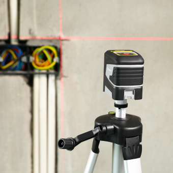 Лазерный уровень Deko DKLL11 от магазина РЭССИ