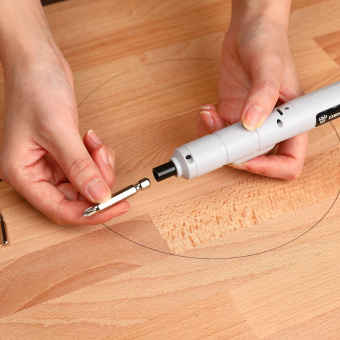 Отвертка аккум. Deko DKS4-Li аккум. патрон:шестигранник 6.35 мм (1/4) (065-0662) от магазина РЭССИ