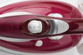 Утюг Gorenje SIH3000RBC 3000Вт красный/белый от магазина РЭССИ