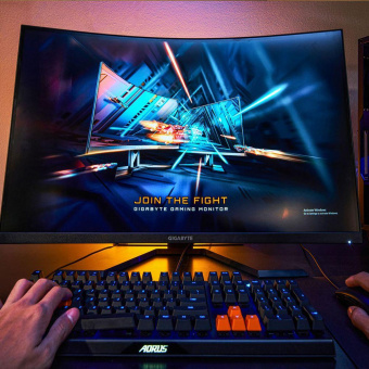 Монитор Gigabyte 31.5" G32QC A черный VA LED 1ms 16:9 HDMI HAS 350cd 178гр/178гр 2560x1440 DP 2K USB 7.8кг от магазина РЭССИ