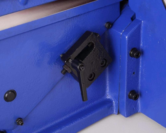 Станок фуговальный Belmash J200/1800AR 1700W (S023A) от магазина РЭССИ