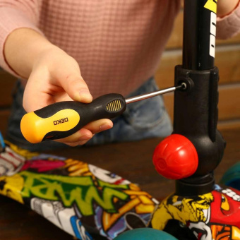 Набор отверток Deko SS83 в компл.:83 предмета жесткий кейс (065-0606) от магазина РЭССИ