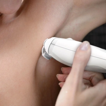 Эпилятор Rowenta EP5615F0 скор.:2 насад.:1 от электр.сети белый/серый от магазина РЭССИ