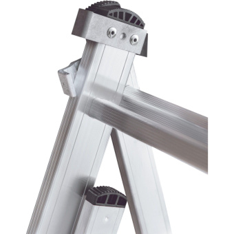 Трехсекционная лестница Новая Высота 3х8 ступеней 1230308 от магазина РЭССИ