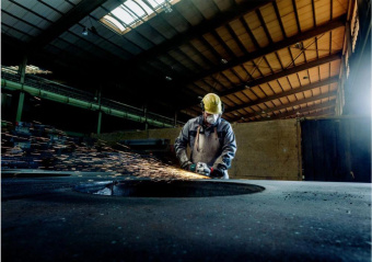 Углошлифовальная машина Metabo WE 24-230 MVT 2400Вт 6600об/мин рез.шпин.:M14 d=230мм (606469000) от магазина РЭССИ