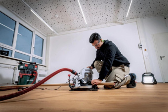 Торцовочная пила Metabo KS 216 M Set 1100Вт 5000об/мин d=216мм от магазина РЭССИ