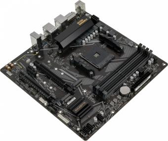Материнская плата Gigabyte B550M DS3H Soc-AM4 AMD B550 4xDDR4 mATX AC`97 8ch(7.1) GbLAN RAID+DVI+HDMI от магазина РЭССИ