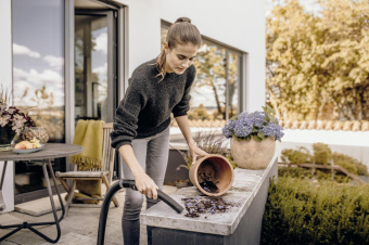 Строительный пылесос Karcher WD 4 V-20/5/22 1000Вт (уборка: сухая/сбор воды) желтый от магазина РЭССИ