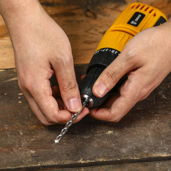 Дрель-шуруповерт Deko DKSD500W 500Вт патрон:быстрозажимной (063-4053) от магазина РЭССИ