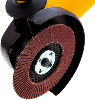 Шлифкруг лепестковый Matrix 74047 d=125мм d(посад.)=22.2мм (угловые шлифмашины) (упак.:1шт) от магазина РЭССИ