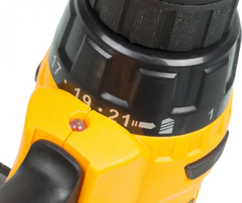 Дрель-шуруповерт Вихрь ДА-14Л-2KА аккум. патрон:быстрозажимной (72/14/20) от магазина РЭССИ