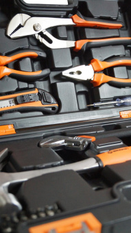 Набор инструментов Вихрь 73/6/7/10 23 предмета (жесткий кейс) от магазина РЭССИ