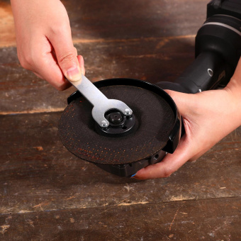 Углошлифовальная машина Deko DKAG20 PRO 9000об/мин рез.шпин.:M14 d=125мм (085-1073) от магазина РЭССИ