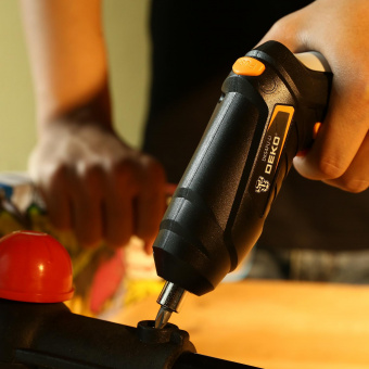 Отвертка аккум. Deko DKS4FU-Li аккум. патрон:Шестигранник 6.35 мм (1/4) (кейс в комплекте) (063-4153) от магазина РЭССИ