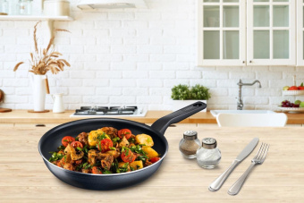 Сковорода Tefal Force 4218926 круглая 26см покрытие: Titanium ручка несъемная (с крышкой) черный (9100048322) от магазина РЭССИ