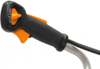 Триммер бензиновый Carver GBC-31F 800Вт 1.1л.с. неразбор.штан. реж.эл.:леска/нож от магазина РЭССИ