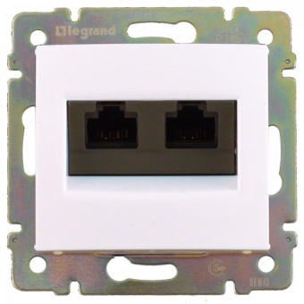 Розетка компьютерная двойная RJ45 категория 5Е UTP слоновая кость VALENA DIY от магазина РЭССИ
