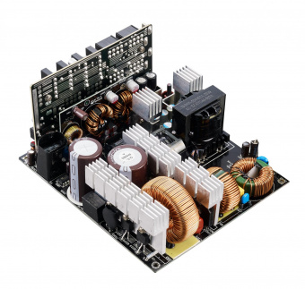 Блок питания Cooler Master ATX 1250W MWE Gold V2 80+ gold 24pin APFC 140mm fan 12xSATA Cab Manag от магазина РЭССИ