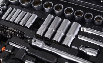 Набор инструментов Вихрь 73/6/7/9 151 предмет (жесткий кейс) от магазина РЭССИ