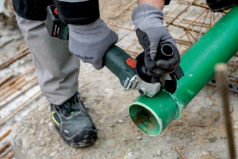 Углошлифовальная машина Metabo W 18 L 9-125 8500об/мин рез.шпин.:M14 d=125мм жестк.кейс (602249650) от магазина РЭССИ