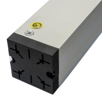 Блок распределения питания Hyperline SHZ19-8SH-S-2.5EU гор.размещ. 8xSchuko базовые 16A Schuko 2.5м от магазина РЭССИ
