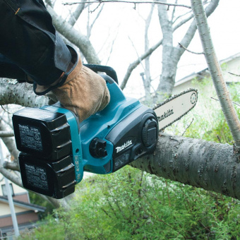 Электрическая цепная пила Makita DUC302Z дл.шины:7.8" (20cm) от магазина РЭССИ