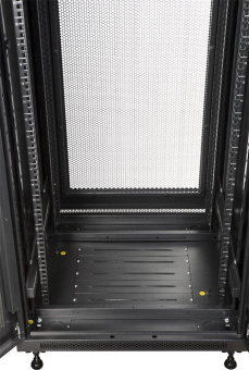 Шкаф коммутационный Lanmaster (TWT-CBB-42U-6X8-P1) напольный 42U 600x800мм пер.дв.перфор. задн.дв.перфор.2-хст. 2 бок.пан. 800кг черный 726мм 92кг 2055мм IP20 металл от магазина РЭССИ