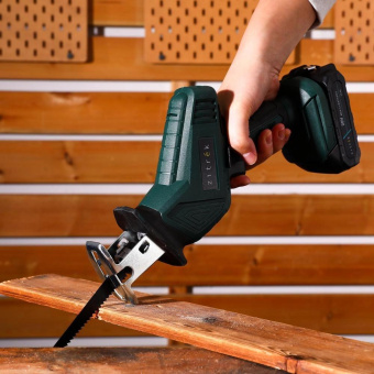 Сабельная пила Zitrek ZKRS20 PRO аккум. 1500ход/мин ДА (085-1316) от магазина РЭССИ