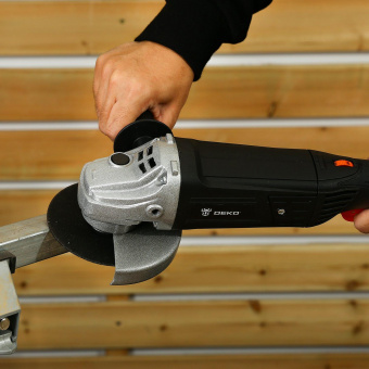 Углошлифовальная машина Deko DKAG1850 1850Вт 11000об/мин рез.шпин.:M14 d=125мм от магазина РЭССИ