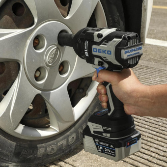 Гайковерт Deko DKIS20FU-Li серый/черный от магазина РЭССИ