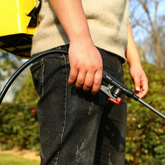 Опрыскиватель Deko DKSP10 аккум. наплеч. 16л желтый (065-0942) от магазина РЭССИ