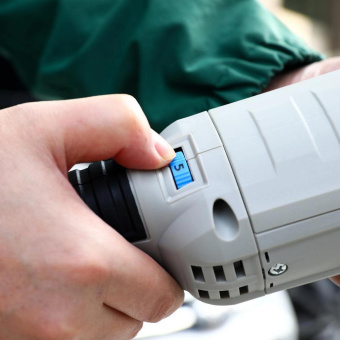 Полировальная машина Deko PDK-1600 PRO 1600Вт 4000об/мин рез.шпин.:M8 d=150мм (085-1065) от магазина РЭССИ