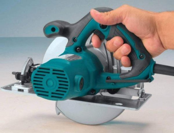 Циркулярная пила (дисковая) Makita HS7600 1200Вт (ручная) от магазина РЭССИ