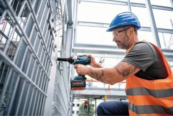 Гайковерт Bosch GDS 18V-1000 carton аккум. патрон:квад.1/2" (06019J8300) от магазина РЭССИ