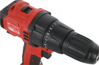 Дрель-шуруповерт Elitech ДА 18БЛ2 аккум. патрон:быстрозажимной (кейс в комплекте) (E2201.011.01) от магазина РЭССИ