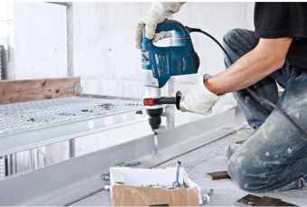 Перфоратор Bosch GBH 4-32 DFR-S патрон:SDS-plus уд.:4.2Дж 900Вт (кейс в комплекте) от магазина РЭССИ