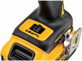 Шуруповерт DeWalt DCF887NT-XJ аккум. патрон:быстрозажимной от магазина РЭССИ