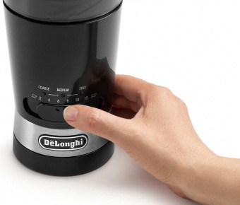 Кофемолка Delonghi KG210 170Вт сист.помол.:ротац.нож вместим.:90гр черный от магазина РЭССИ