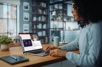 Ноутбук Lenovo IdeaPad 5 Pro 14AHP9 Ryzen 7 8845HS 16Gb SSD1Tb NVIDIA GeForce RTX 3050 6Gb 14" OLED 2.8K (2880x1800) noOS grey WiFi BT Cam (83D30029RK) от магазина РЭССИ